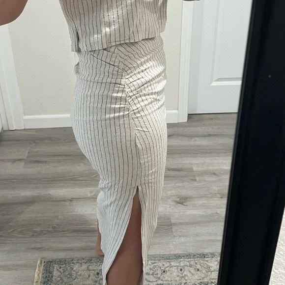 VICI- linen set - Picture 4 of 8